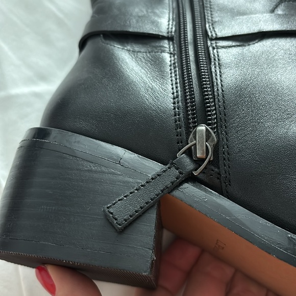 L. Paolo Kamile Knee High Riding Boot (Women) - Picture 5 of 5